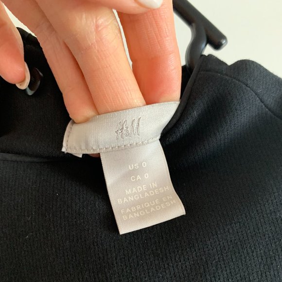 H&M Black Bodycon Dress - Picture 3 of 3